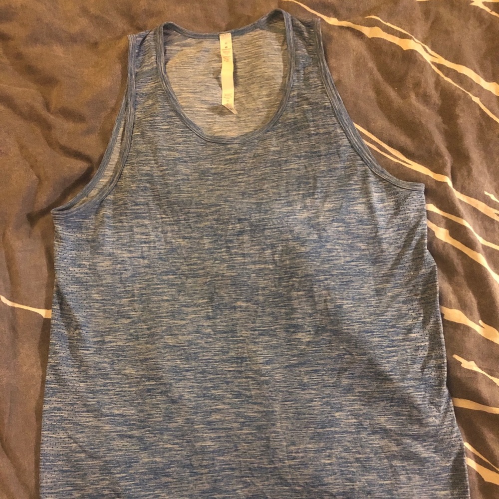 Lululemon metal vent tank top men’s medium